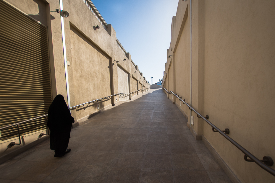  Doha 0 Katar Nikon D7200 Sigma 10-20mm f/3.5 HSM niebo infrastruktura Ściana architektura budynek Droga atrakcja turystyczna ulica fasada aleja