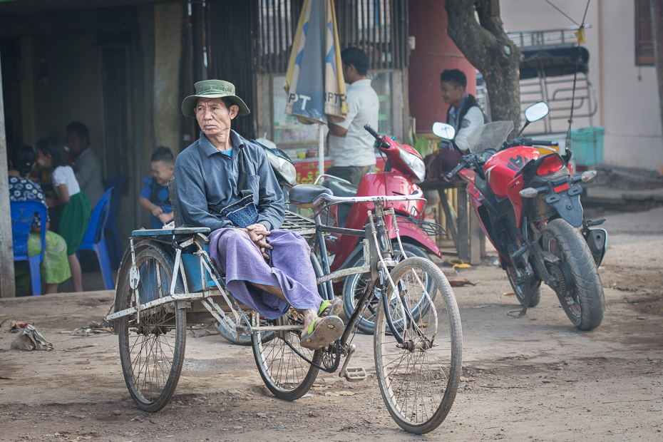  Street drodze Nikon D7200 AF-S Nikkor 70-200mm f/2.8G 0 Myanmar pojazd lądowy pojazd transport rodzaj transportu rower ulica motocykl Droga riksza pojazd silnikowy