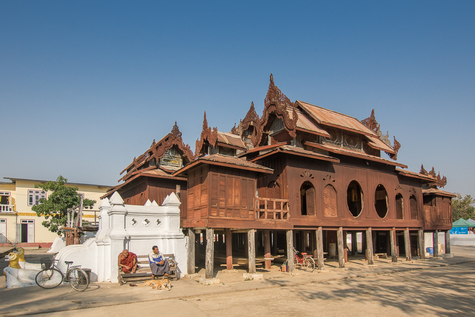  Shwe Yan Pyay Jezioro Inle Nikon D7100 Sigma 10-20mm f/3.5 HSM 0 Myanmar chińska architektura historyczna Strona świątynia niebo budynek wat miejsce kultu fasada turystyka