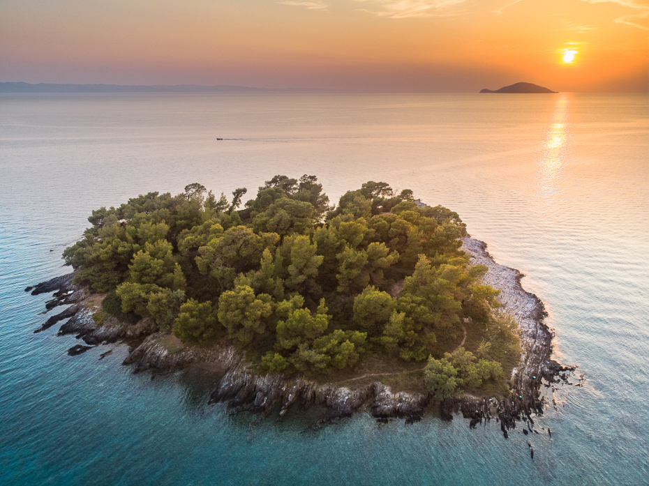  Chalkidiki 0 Grecja Mavic Air morze cypel formy przybrzeżne i oceaniczne niebo Wybrzeże horyzont wysepka spokojna