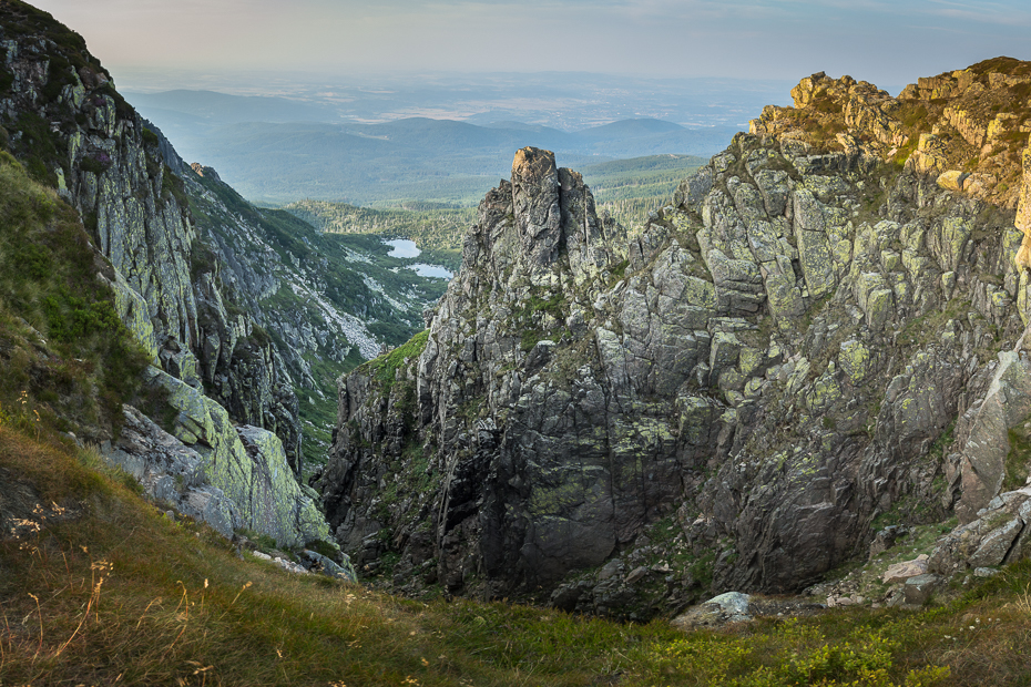  Śnieżne Kotły Karkonosze Nikon D7200 AF-S Zoom-Nikkor 17-55mm f/2.8G IF-ED Natura górzyste formy terenu Góra pustynia skała średniogórze rezerwat przyrody niebo pasmo górskie zamontuj scenerię