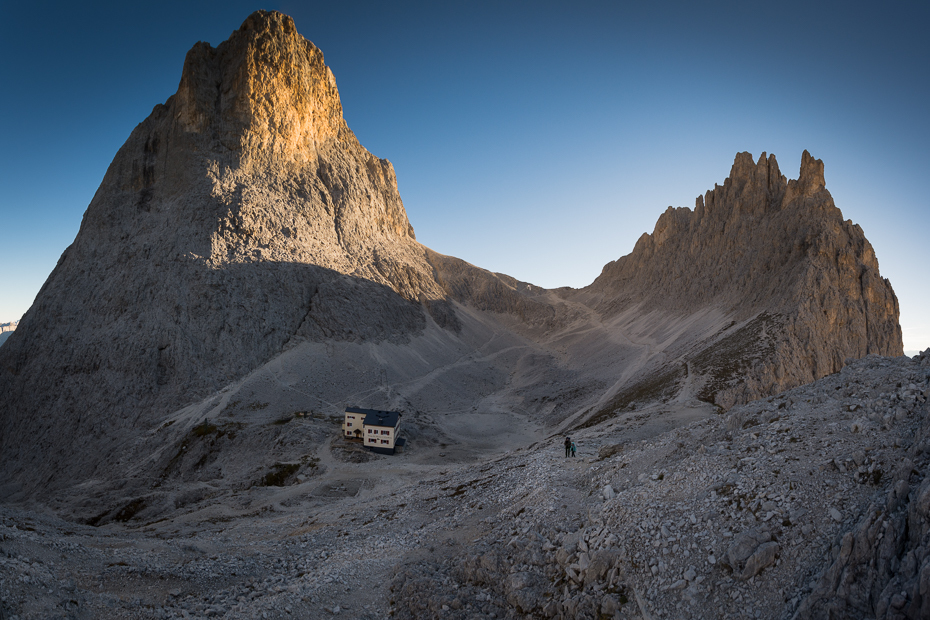  Schronisko Alberto 0 Dolomity Nikon D7200 Sigma 10-20mm f/3.5 HSM górzyste formy terenu Badlands Góra niebo pustynia pasmo górskie skała grzbiet geologia teren