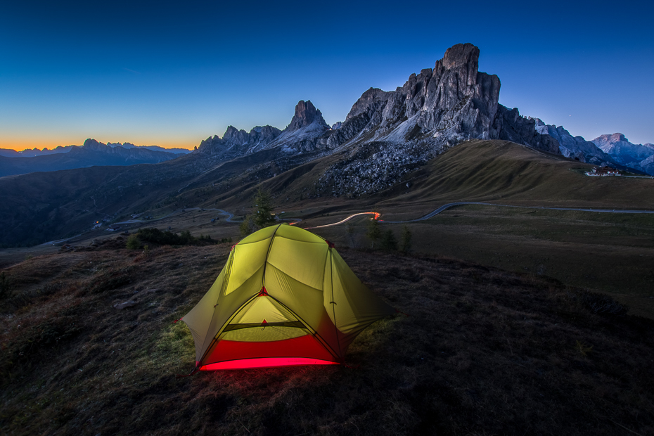  Passo Giau 0 Dolomity Nikon D7200 Sigma 10-20mm f/3.5 HSM niebo Natura żółty górzyste formy terenu pustynia Góra ekosystem pasmo górskie krajobraz ranek