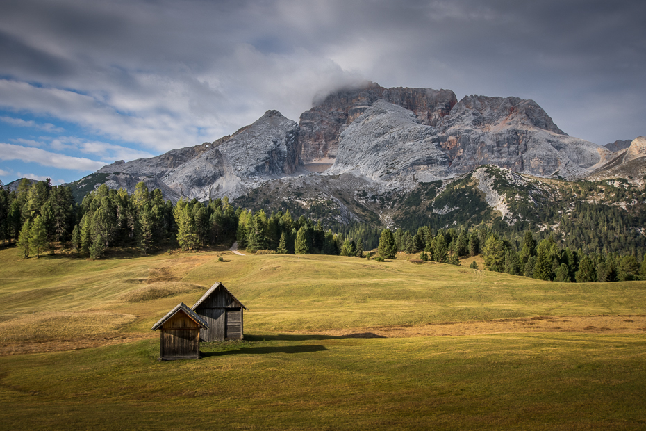  Prato Piazza 0 Dolomity Nikon D7200 Sigma 10-20mm f/3.5 HSM niebo Natura górzyste formy terenu Góra Chmura pustynia średniogórze pasmo górskie łąka