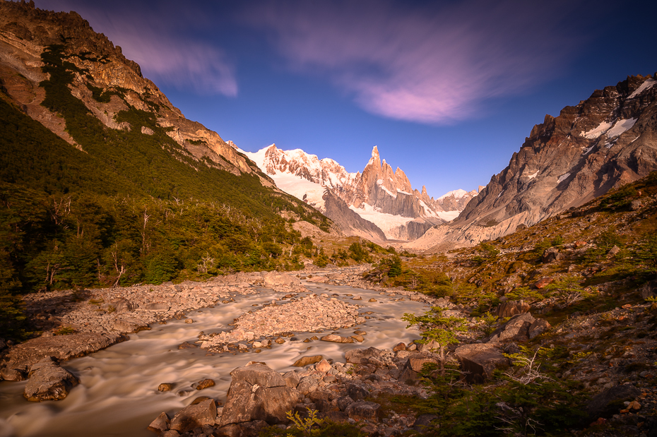  Cerro Torre Argentyna Nikon Nikkor 24-70mm f/4 0 Patagonia górzyste formy terenu Góra Natura Naturalny krajobraz niebo pustynia pasmo górskie dolina średniogórze Chmura