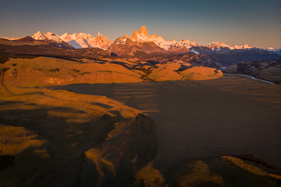  Fitz Roy Argentyna Mavic Air 0 Patagonia górzyste formy terenu Góra Natura niebo pasmo górskie pustynia Naturalny krajobraz Alpy ranek geologia