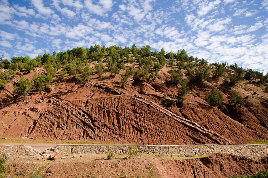  Góry Atlas Maroko Nikon D7000 AF-S Zoom-Nikkor 17-55mm f/2.8G IF-ED Budapeszt Bamako 0 gleba wegetacja Badlands niebo ekosystem krzewy drzewo zjawisko geologiczne geologia skarpa