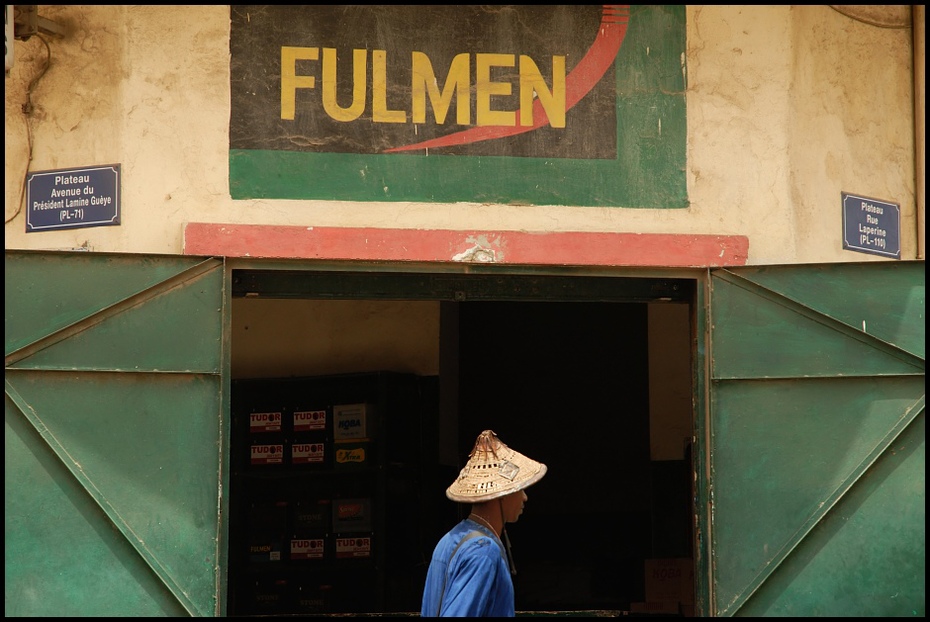  Fulmen Dakar Nikon D200 AF-S Zoom-Nikkor 18-70mm f/3.5-4.5G IF-ED Senegal 0 Zielony okno