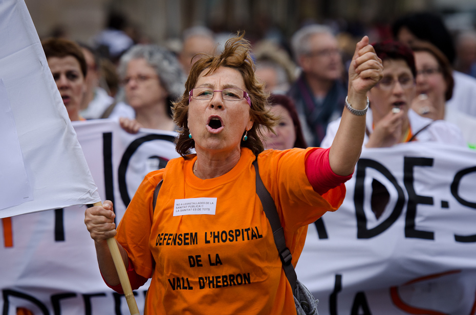  Protest przeciwko prywatyzacji służby zdrowia Barcelona Nikon D7000 AF-S Nikkor 70-200mm f/2.8G Hiszpania 0 Sport Sport drużynowy rekreacja tłum wentylator wydarzenie konkursowe dziewczyna lekkoatletyka produkt bieganie