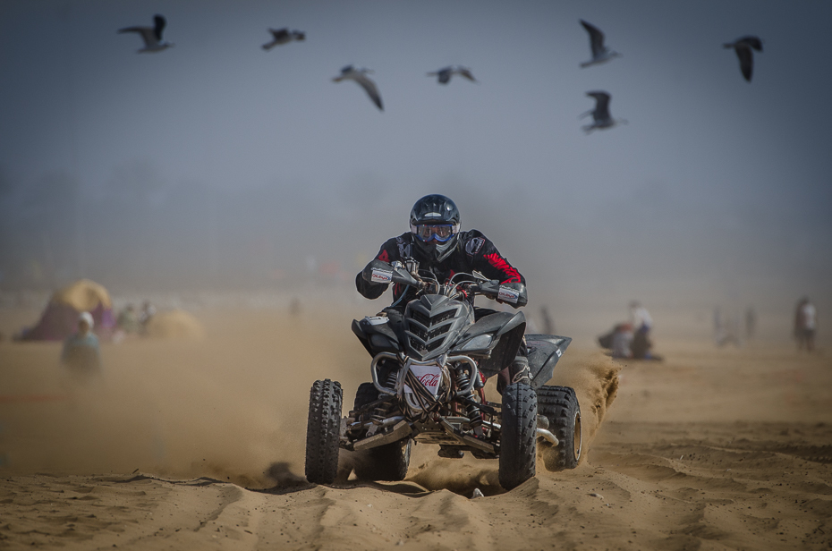  Enduro d'Agadir 0 Nikon D7000 AF-S Nikkor 70-200mm f/2.8G Maroko pojazd lądowy piasek wszystkie pojazdy terenowe pojazd poza trasami atmosfera ziemi gleba kurz niebo krajobraz