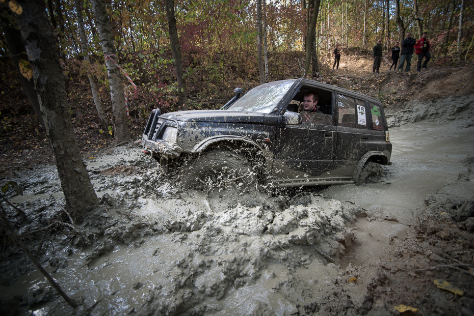  4x4 Brzeg 0 nikon d750 Sigma 15-30mm f/3.5-4.5 Aspherical samochód poza trasami pojazd silnikowy pojazd roślina drzewiasta błoto Pojazd terenowy opona samochodowa Droga gleba