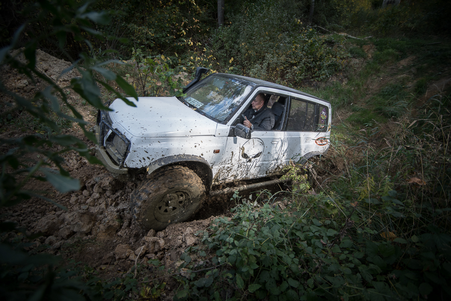  4x4 Brzeg 0 nikon d750 Sigma 15-30mm f/3.5-4.5 Aspherical poza trasami samochód pojazd silnikowy Natura roślina drzewiasta pojazd ekosystem Droga Pojazd terenowy off wyścigi drogowe