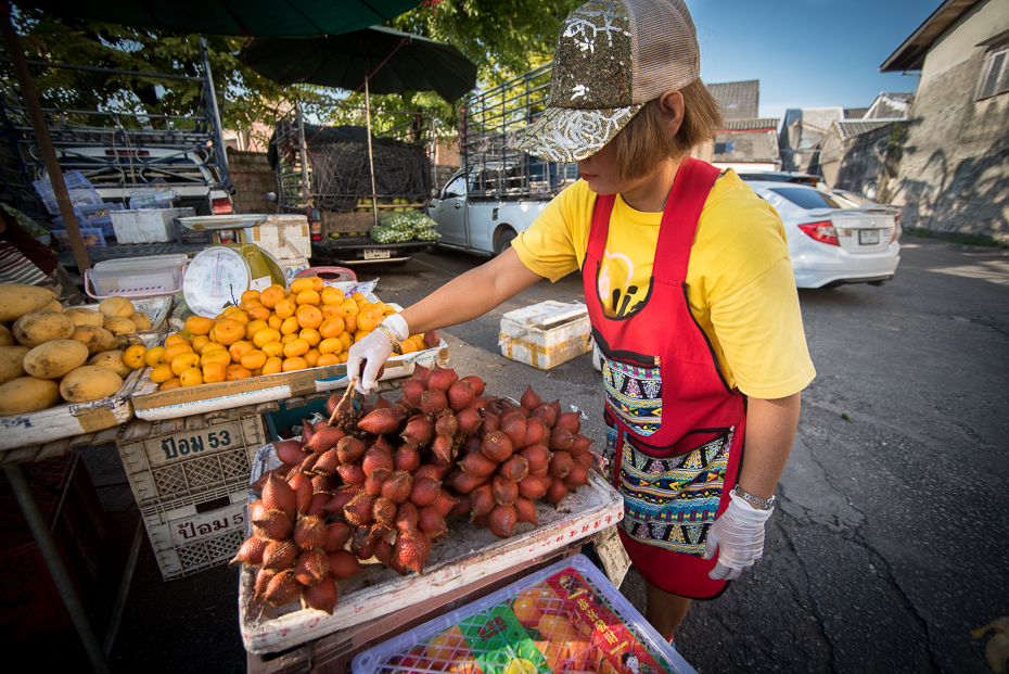  Owoce Small business nikon d750 Sigma 15-30mm f/3.5-4.5 Aspherical Tajlandia 0 produkować rynek sprzedawca jedzenie miejsce publiczne lokalne jedzenie uliczne jedzenie warzywniak stoisko