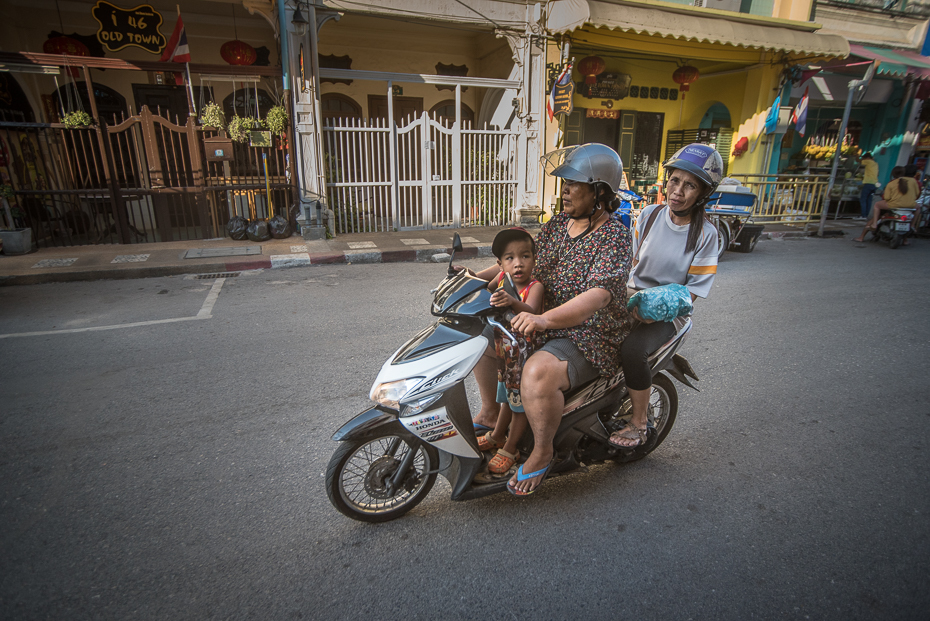  Skuterem Small business nikon d750 Sigma 15-30mm f/3.5-4.5 Aspherical Tajlandia 0 pojazd lądowy samochód pojazd motocykl ulica rodzaj transportu Droga transport migawka motocykli