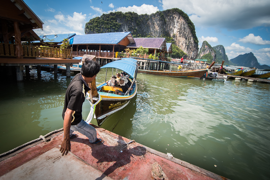  Koh Panyee Island Pocztówka nikon d750 Sigma 15-30mm f/3.5-4.5 Aspherical Tajlandia 0 woda zbiornik wodny transport wodny odbicie łódź żeglarstwo niebo turystyka wolny czas wioślarstwo na wodzie