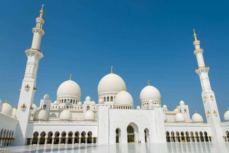  Wielki Meczet Abu Dabi (ZEA) Nikon D7200 AF-S Zoom-Nikkor 17-55mm f/2.8G IF-ED Sri Lanka 0 punkt orientacyjny kopuła miejsce kultu budynek khanqah atrakcja turystyczna niebo historyczna Strona