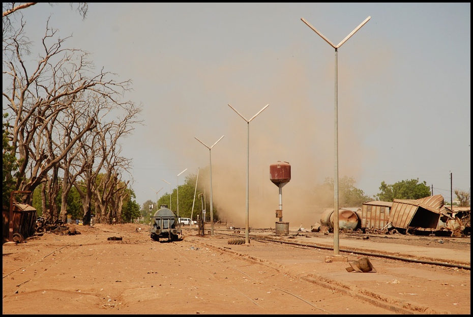  Kurz wiatr Krajobraz Nikon D200 Sigma APO 50-500mm f/4-6.3 HSM Senegal 0 niebo ranek dzielnica krajobraz drzewo energia piasek Chmura wioska