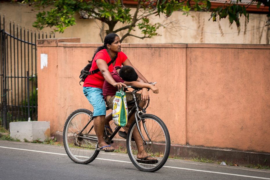  Sennie rowerze Street Nikon D7200 AF-S Nikkor 70-200mm f/2.8G Sri Lanka 0 pojazd lądowy rower rower drogowy Jazda rowerem pojazd Wyposażenie sportowe rodzaj transportu Droga akcesoria rowerowe rower wyścigowy