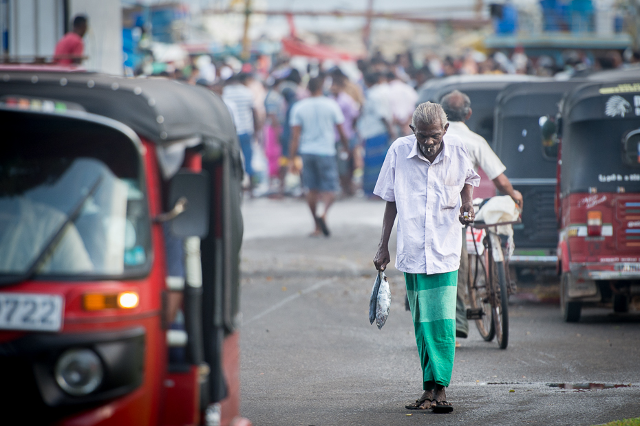  Wracając targu Street Nikon D7200 AF-S Nikkor 70-200mm f/2.8G Sri Lanka 0 samochód transport Droga pojazd ulica pieszy rodzaj transportu infrastruktura miejsce publiczne pojazd silnikowy