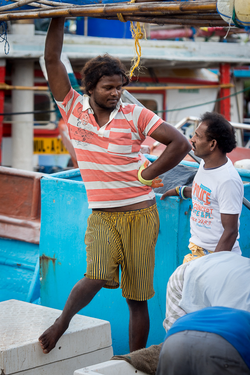  Rybacy Street Nikon D7200 AF-S Nikkor 70-200mm f/2.8G Sri Lanka 0 niebieski kobieta zabawa dziewczyna wolny czas wakacje rekreacja woda