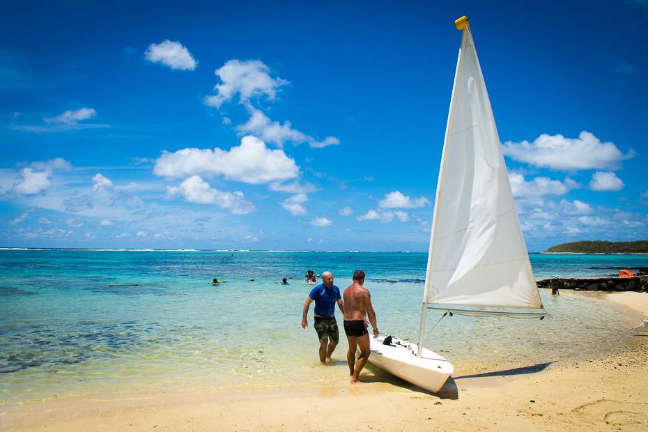  Łódka Inne Nikon D7200 AF-S Zoom-Nikkor 17-55mm f/2.8G IF-ED Mauritius 0 niebo morze niebieski plaża formy przybrzeżne i oceaniczne zbiornik wodny Chmura woda ocean wakacje