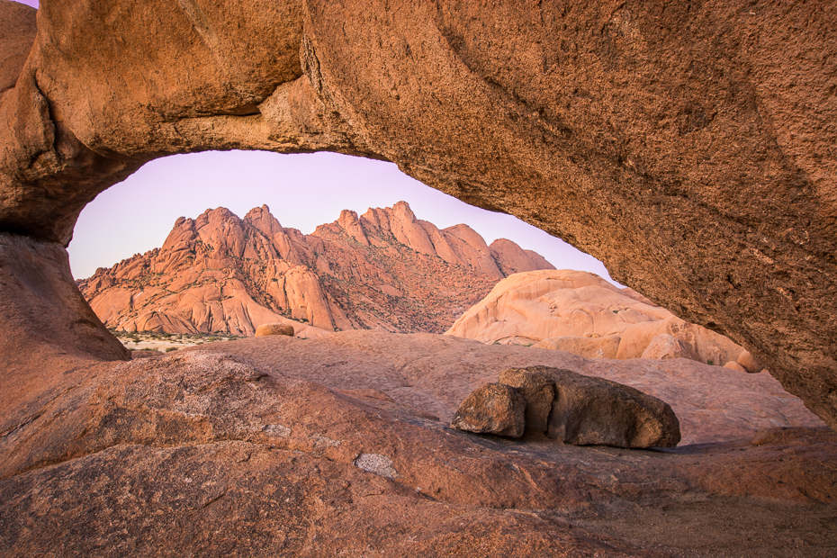  Spitzkoppe Krajobraz Nikon D7100 Sigma 10-20mm f/3.5 HSM Namibia 0 skała naturalny łuk Badlands pustynia tworzenie Park Narodowy łuk geologia kanion wyschnięte koryto rzeki