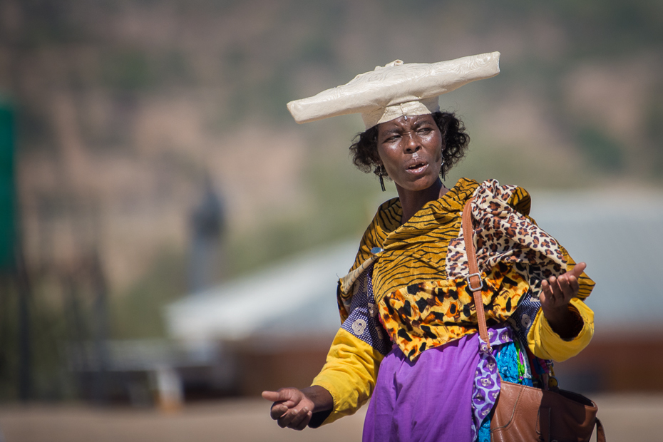  Kobieta Herero Street Nikon D7200 NIKKOR 200-500mm f/5.6E AF-S Namibia 0 tradycja zabawa rekreacja