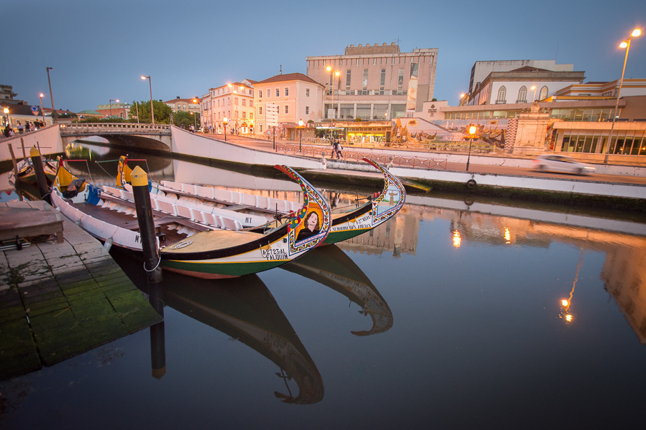  Kanały Aveiro Nikon D7200 Sigma 10-20mm f/3.5 HSM Portugalia 0 arteria wodna odbicie woda zbiornik wodny kanał niebo wieczór łódź rzeka Miasto