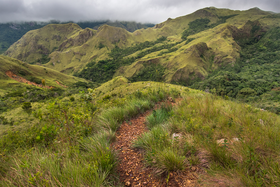  Góry Krajobraz Nikon D7200 Sigma 10-20mm f/3.5 HSM 0 Panama średniogórze wegetacja chaparral pustynia górzyste formy terenu Góra wzgórze rezerwat przyrody grzbiet krzewy